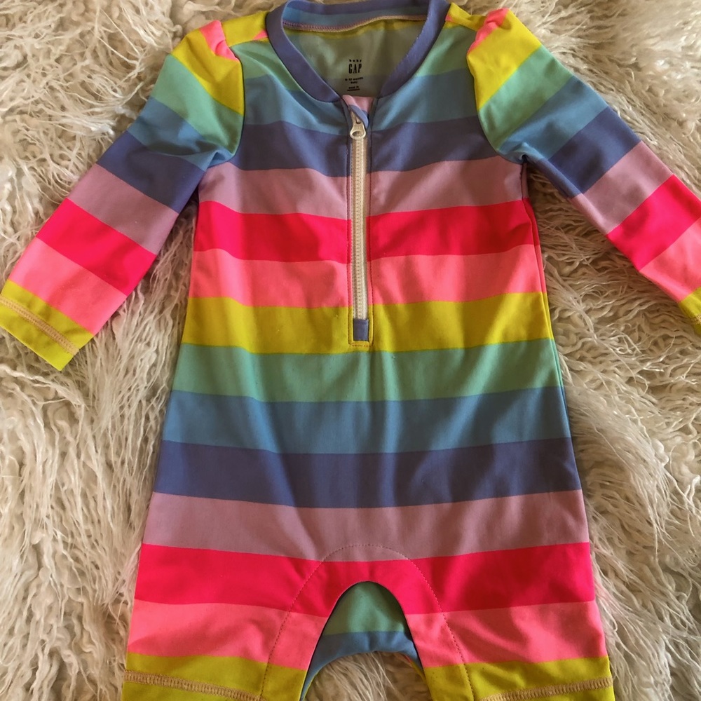 Gap baby swimsuit. Long sleeve rash guard.